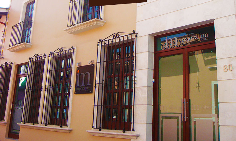 Hotel Majova Inn 贾拉普 外观 照片
