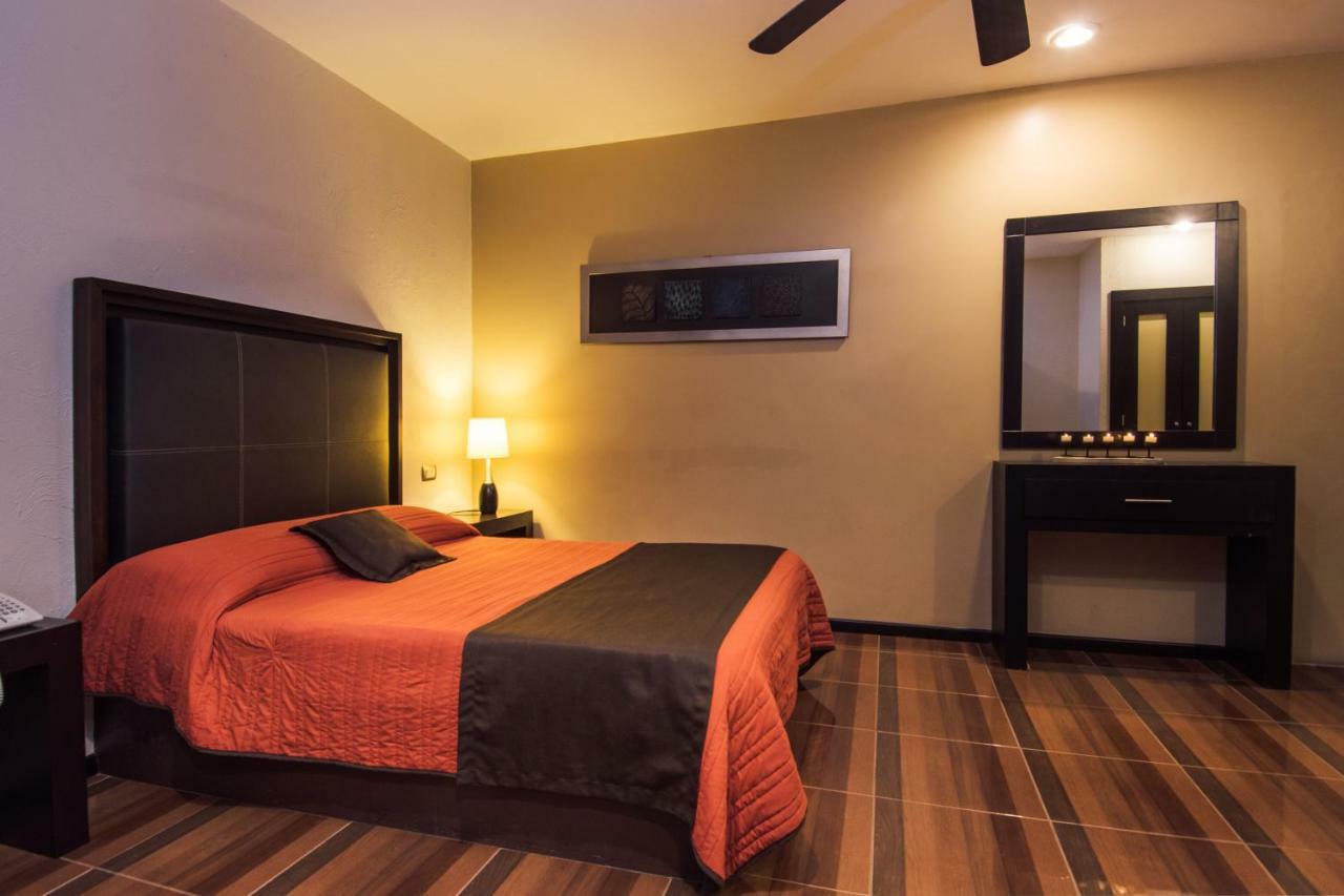 Hotel Majova Inn 贾拉普 外观 照片